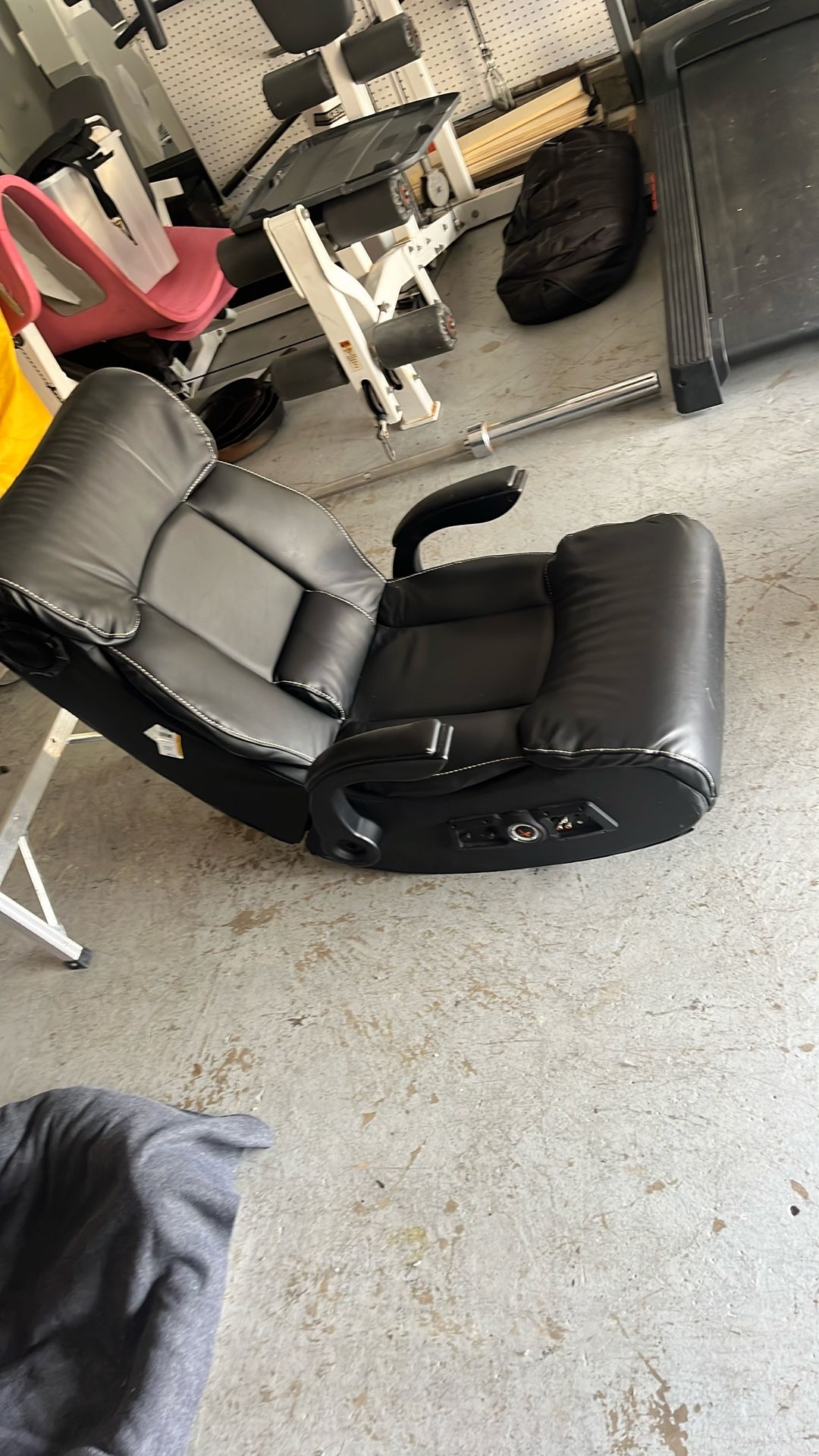Gaming chair
