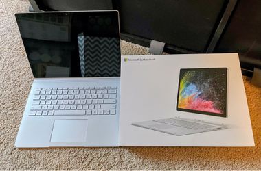 Microsoft Surface Book - FOR PARTS / DOES NOT TURN ON (With Box)