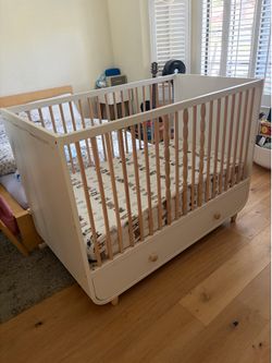 IKEA crib MYLLRA with drawers