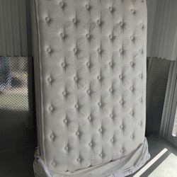 Serta Perfect Sleeper Sweet Dreams 2 Full Size Mattress And Box Spring 12"