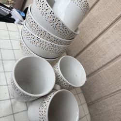 Cute Design Dish set