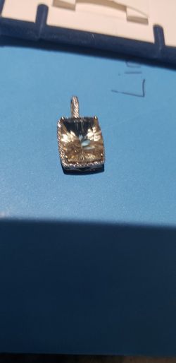 Labradorite Pendant