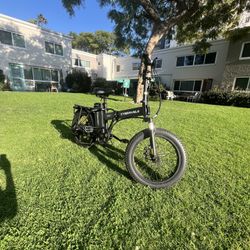 Cybervelo EK-4 e-bike