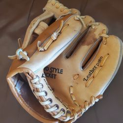 Baseball Glove 