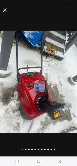 Toro Power Clear 21 in. 212 cc Single Stage Gas Snow Blower