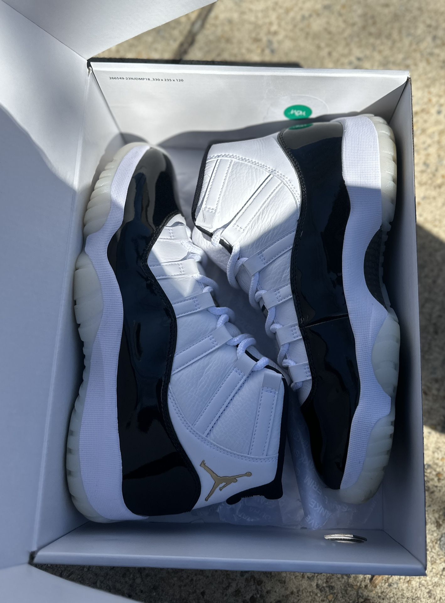 JORDAN 11 ‘DMP’