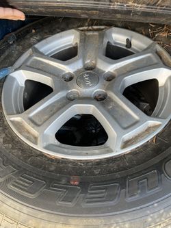 2019 Jeep Wrangler Stock Tires