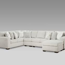 S6950 Posh Dove Light Gray Sectional Sofa – Modern L-Shaped Couch w/ Chaise – Comfy & Stylish for Living Room