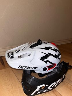 Bell Fasthouse Full Face MTB Helmet – Large – Like New