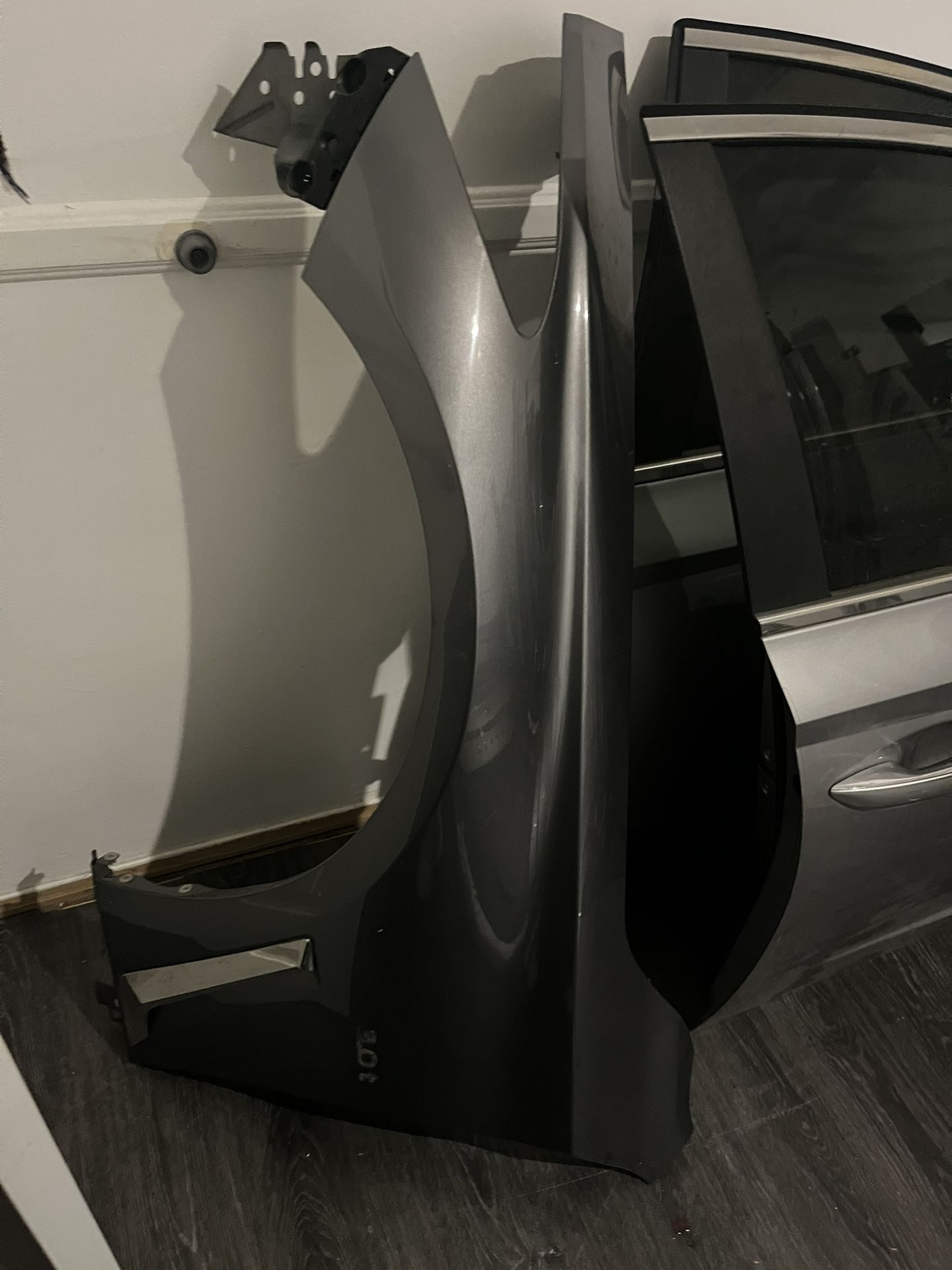 2018 Infiniti Q60 Oem Driver Side Fender