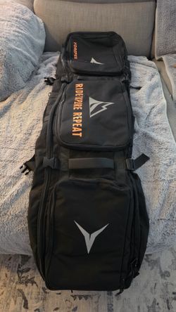 New Ski & Snowboard Bag with Wheels