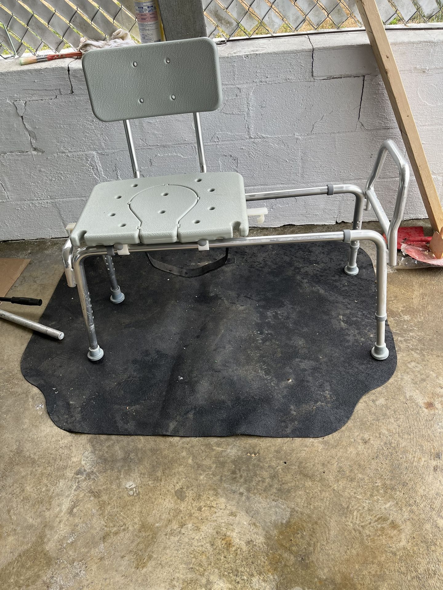 Sliding Bath Chair