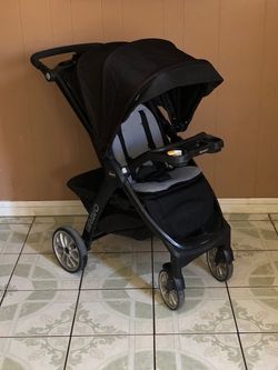 PRACTICALLY NEW CHICCO BRAVO STROLLER!!!!