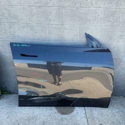 2020 - 2024 TESLA MODEL Y - FRONT PASSENGER SIDE DOOR SHELL OEM