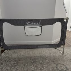 Baby barrier panel