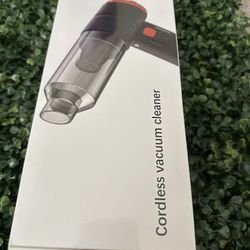 Portable Cordless Car Vacuum – Powerful & Multifunctional (New in Box)