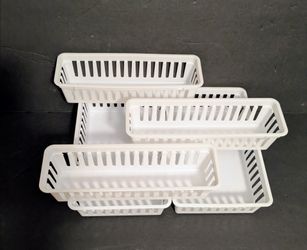Baskets Set of 5 White Plastic Storage Baskets Multipurpose