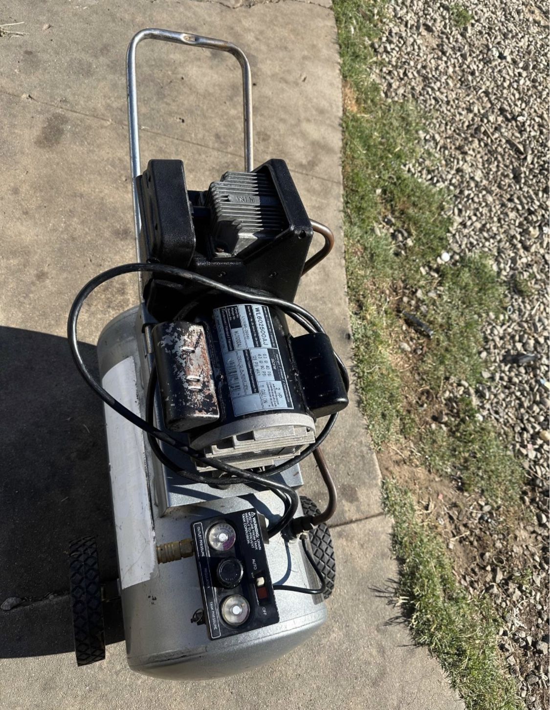 campbell hausfeld air compressor 125 psi 11 gallon 2 hp