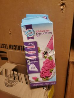 Decorating piping bags