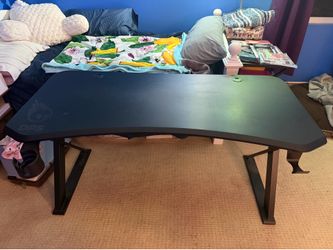 Costco DPS Gaming Desk with RGB LEDs