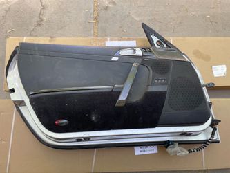 2007 Porsche 911 drivers side door