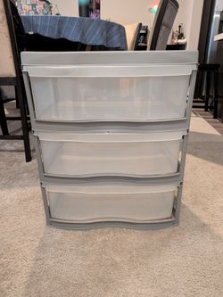 Clothes drawer organizer