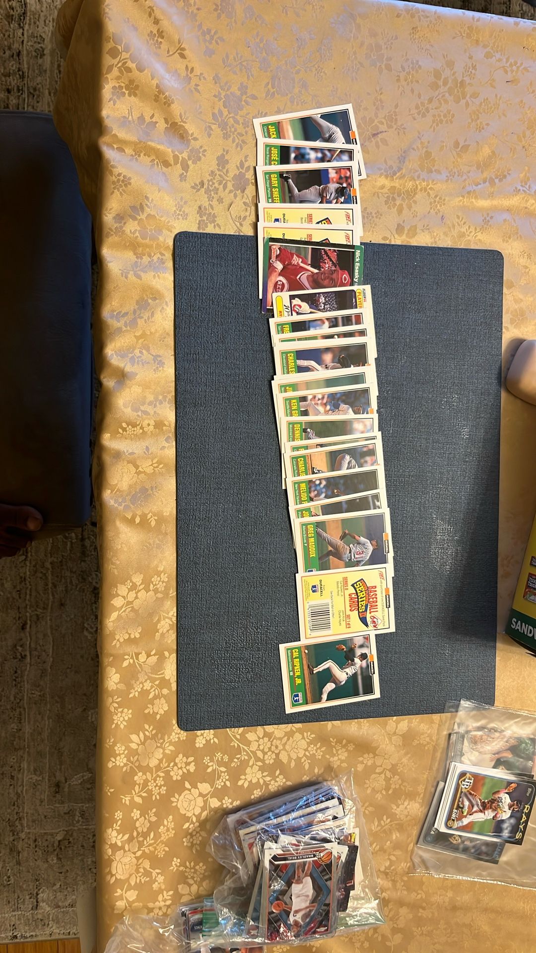 Fleer 90’s Baseball Cards