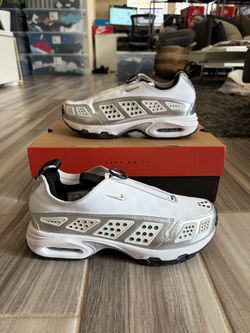 Women’s Nike Air Max Sunder SE Shoes - White Metallic Silver - Size 7.5, 8.5