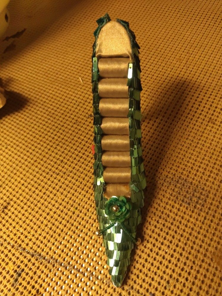 High Heel Shoe Ring Holder. Blue Sequins Sparkly