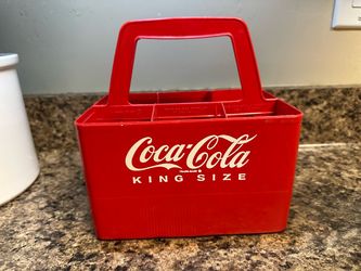 #137 Coca-Cola King Size Plastic Bottle Carrier
