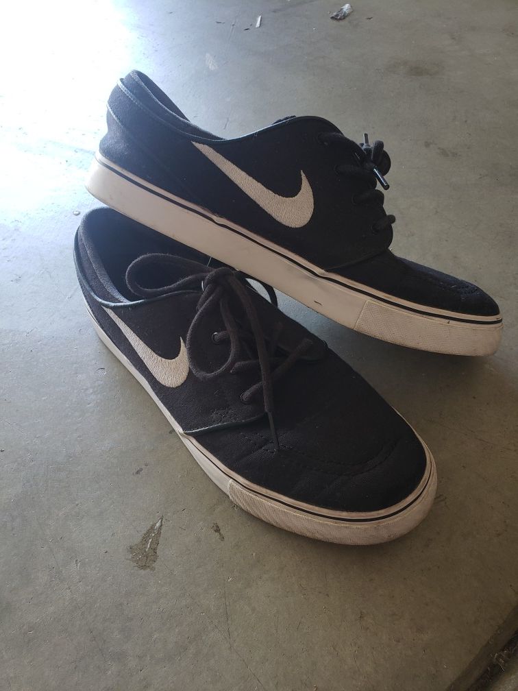 Mens Nike Janoski's
