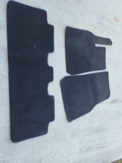 2024 Tesla Model Y FLOOR MATS