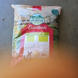 25 Lb Chinchilla Food  New