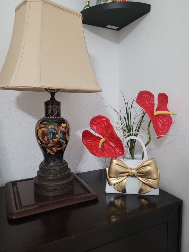 acrylic bag with artificial flower