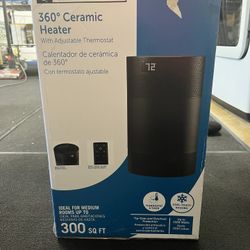 Utilitech 360 Degree Ceramic Heater