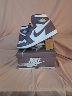 NIKE #1 -NIKE AIR JORDAN 1 RETRO HIGH OG STYLE #DZ5485-105