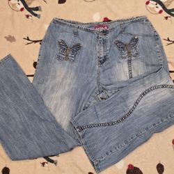 Butterfly jeans
