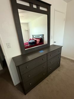 BED ROOM SET FOR SALE $$60$$$ EXCELLENT CONDITION