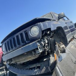 Parting Out 2012 Jeep Patriot 4X4