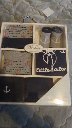 Brand new 6-9mo outfit