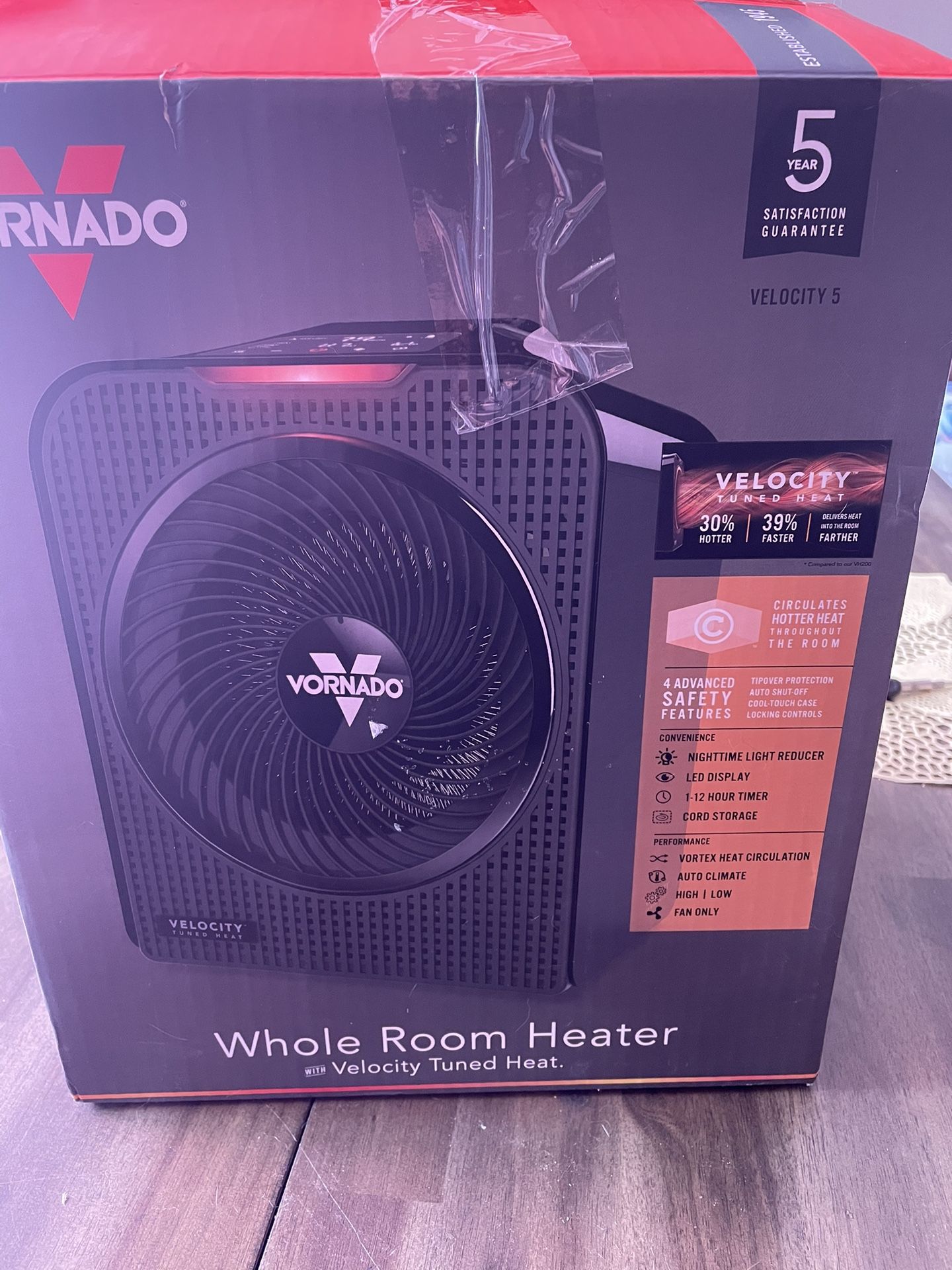 Vornado Forced Air Velocity 5 Whole Room 1500-Watt 5118 BTU Electric Space Fan Electric Heater Furnace, Black