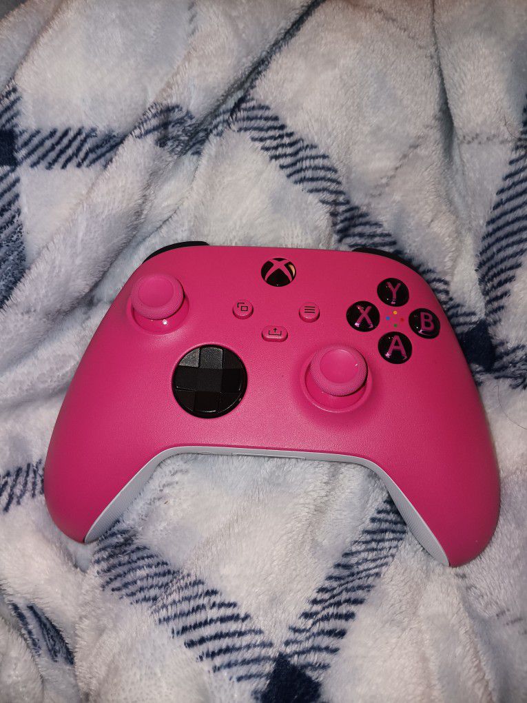 Pink Xbox One Controller 