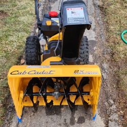 Cub Cadet Snowblower 
