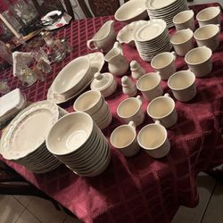 Vintage Pfaltzgraff Tea Rose Set