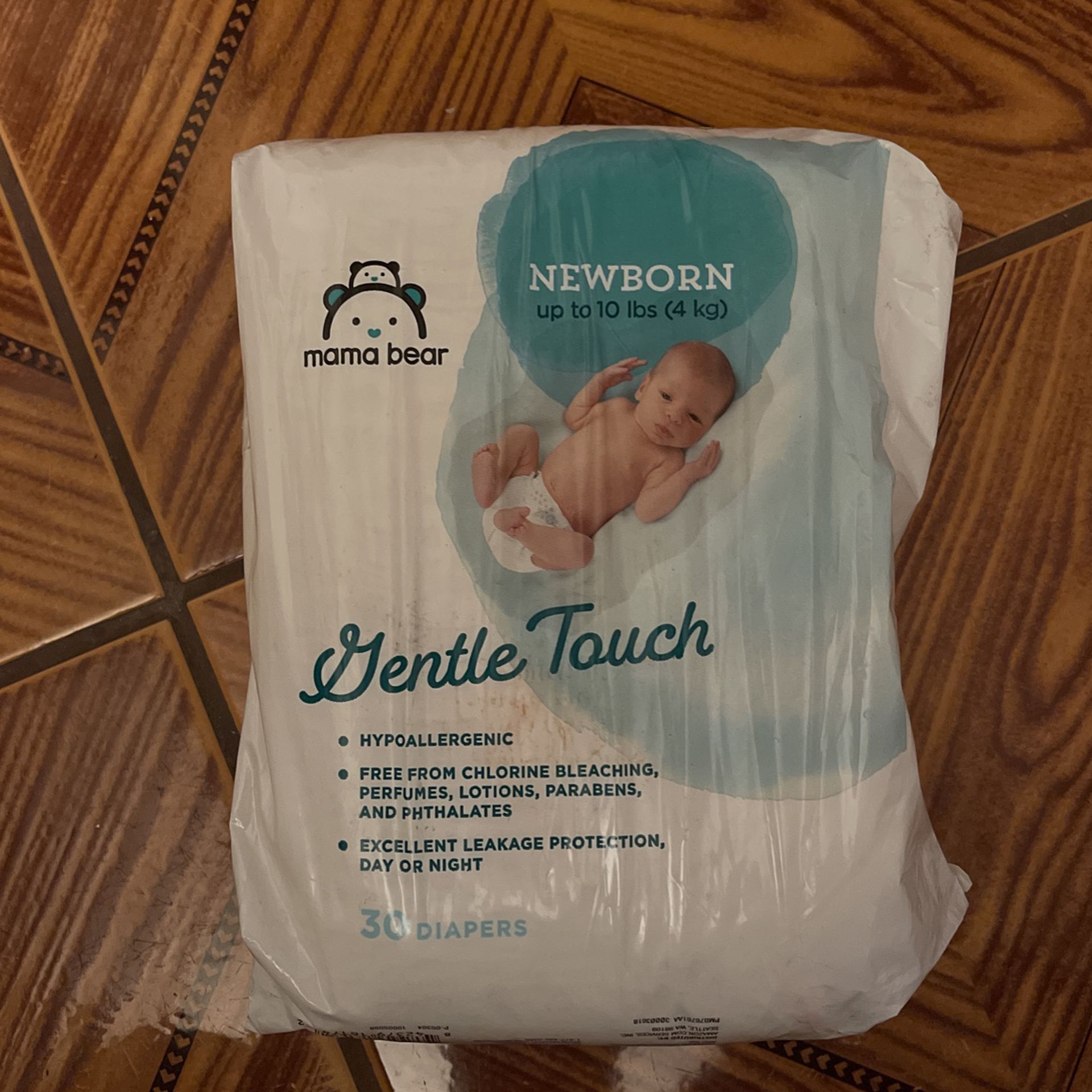 Diapers for newborns Read Description 