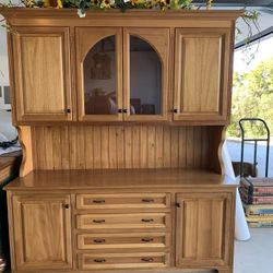 Custom Mohagany China Hutch 83.5”x22”x85”