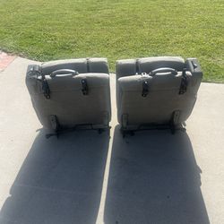 Trunk Seats