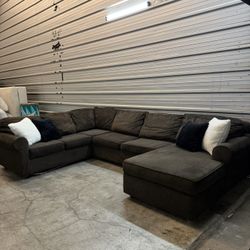 Large Brown Corduroy Sectional Couch 