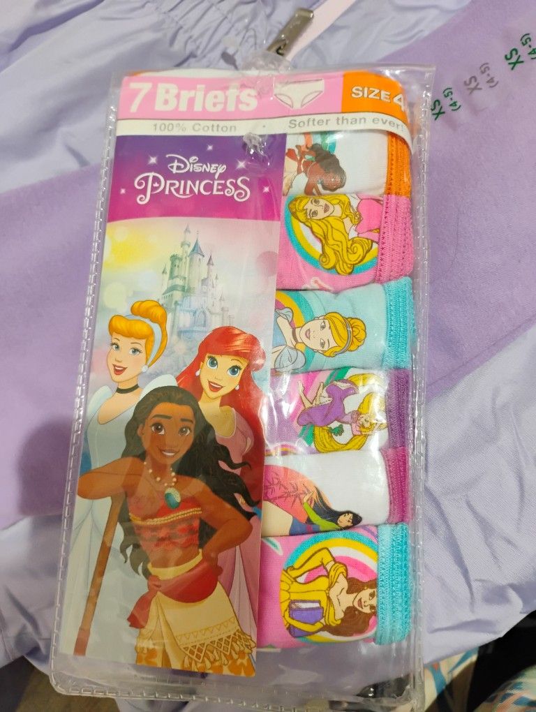 4T Disney Undies