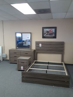 4 PC queen bedroom set with queen bedframe dresser mirror nightstand on sale now don't miss